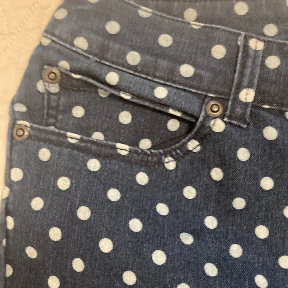 Chico's Platinum Denim Polka Dot Jeans Size 2 (12) - Picture 7 of 13